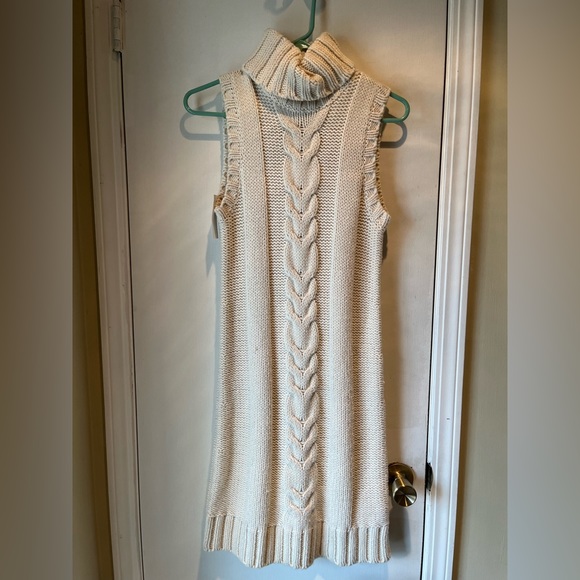 NWT Gap Angora Blend Cable Knit Sleeveless Turtleneck Sweater Dress Size Small - Picture 2 of 9